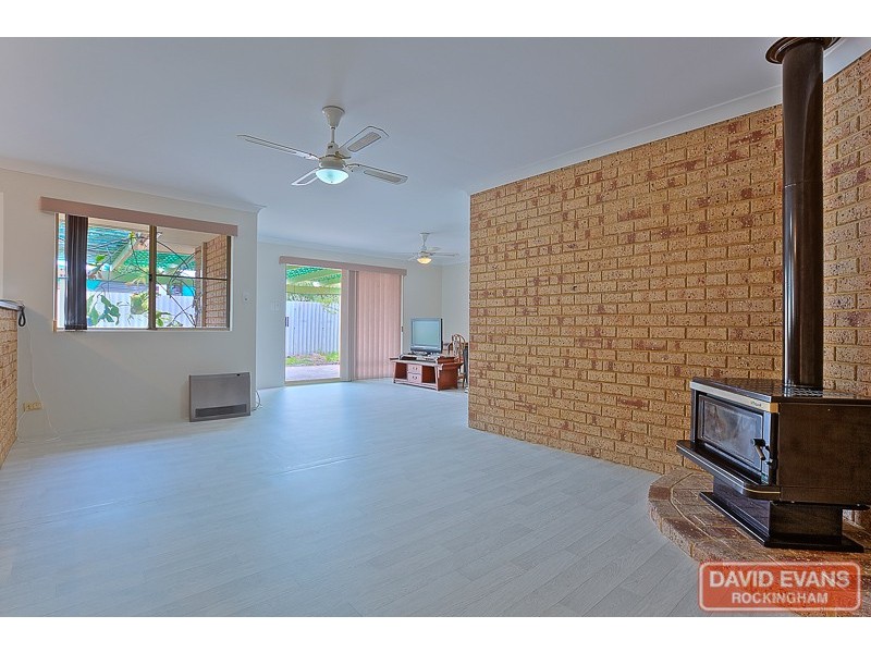 14 Seahaven Street, Safety Bay WA 6169