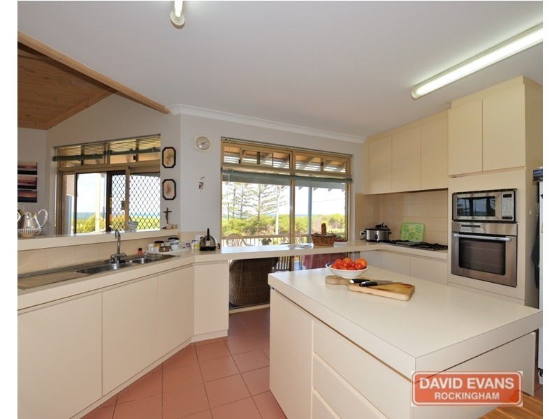 88 Arcadia Drive, Shoalwater WA 6169