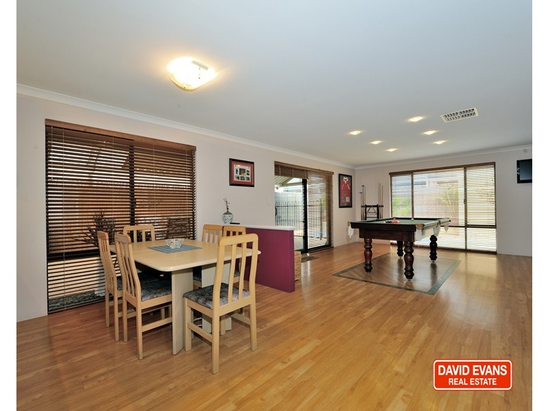 23 Touraine Vista, Port Kennedy WA 6172