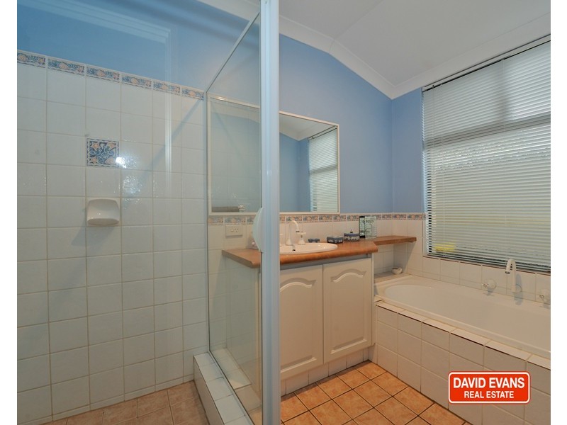 23 Touraine Vista, Port Kennedy WA 6172