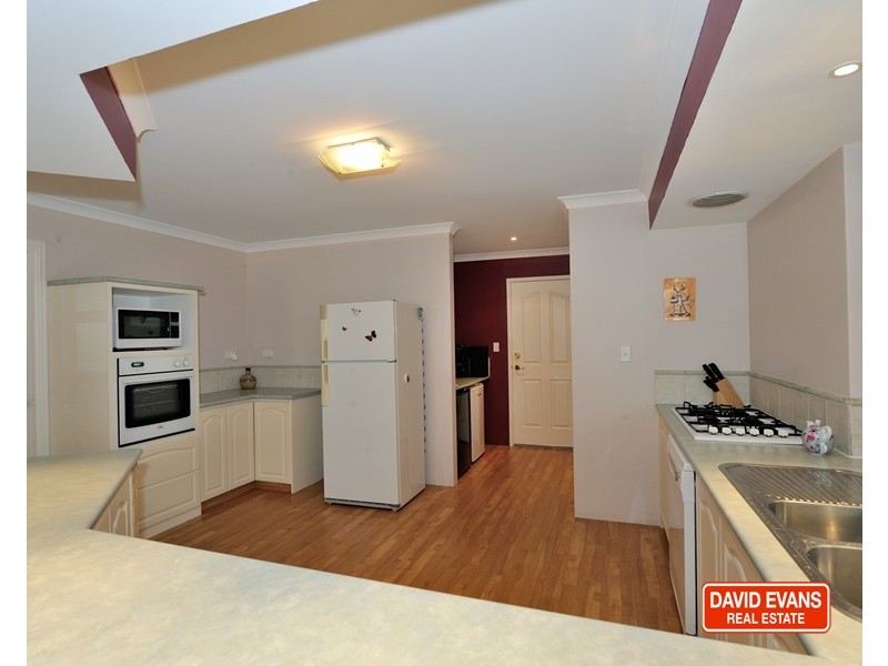 23 Touraine Vista, Port Kennedy WA 6172