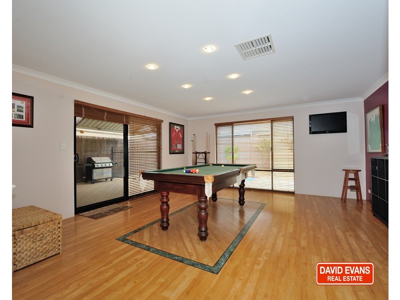 23 Touraine Vista, Port Kennedy WA 6172