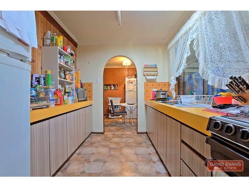 17 Kitson Street, Rockingham WA 6168