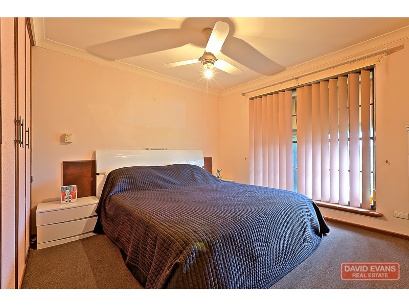 17 Kitson Street, Rockingham WA 6168