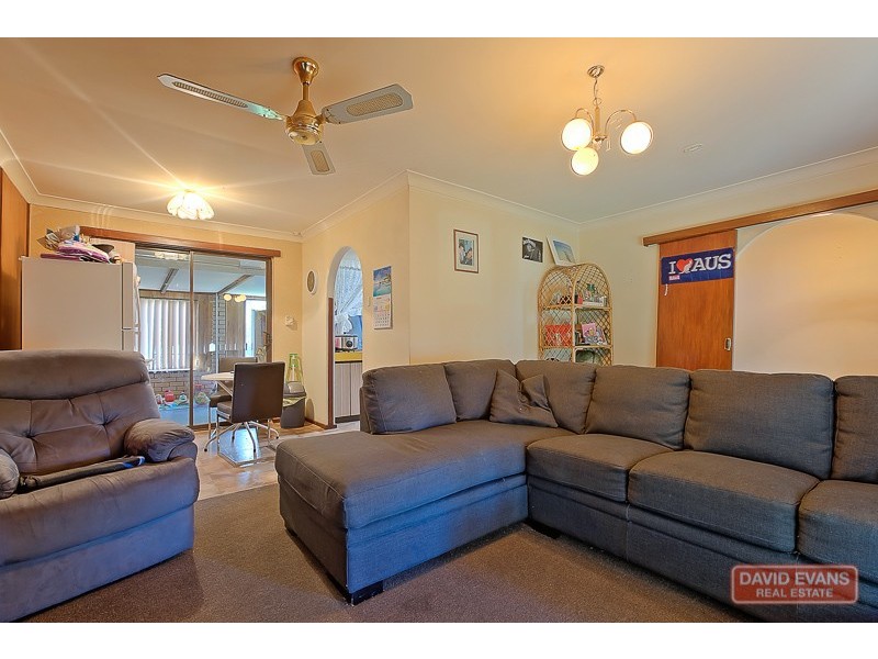 17 Kitson Street, Rockingham WA 6168