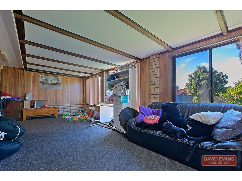 17 Kitson Street, Rockingham WA 6168