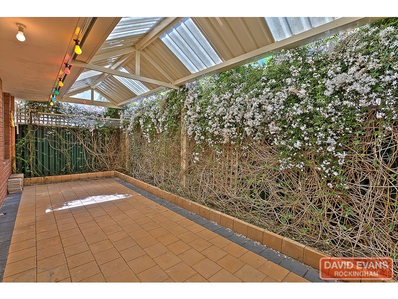 6/5 Louise Street, Rockingham WA 6168