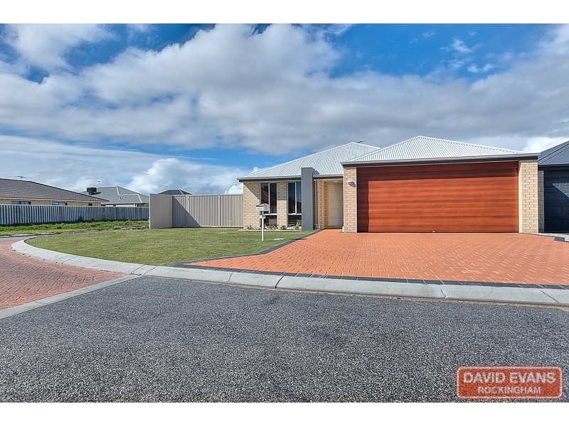 1 Arnside Bend, Waikiki WA 6169