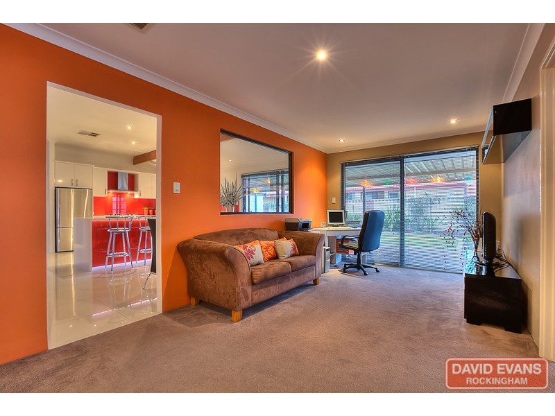 6 Porto Novo Mews, Secret Harbour WA 6173