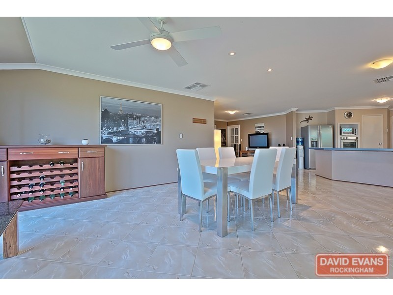 22 La Estrada Way, Port Kennedy WA 6172