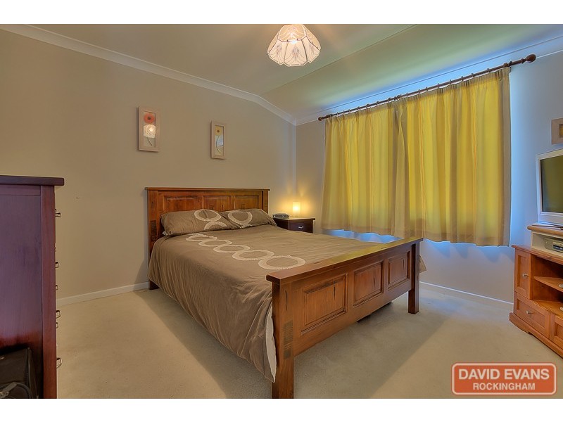 22 La Estrada Way, Port Kennedy WA 6172