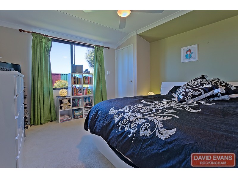 22 La Estrada Way, Port Kennedy WA 6172