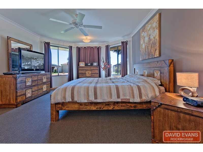 22 La Estrada Way, Port Kennedy WA 6172