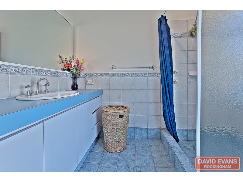 22 La Estrada Way, Port Kennedy WA 6172