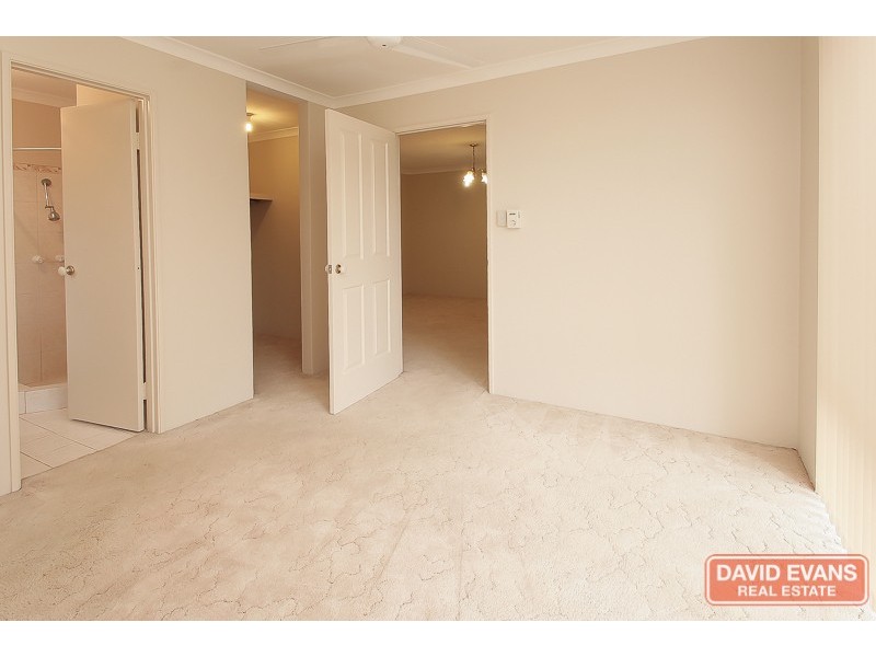 25 La Grange Place, Meadow Springs WA 6210