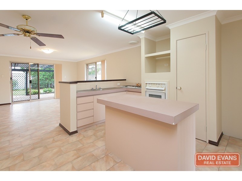 25 La Grange Place, Meadow Springs WA 6210