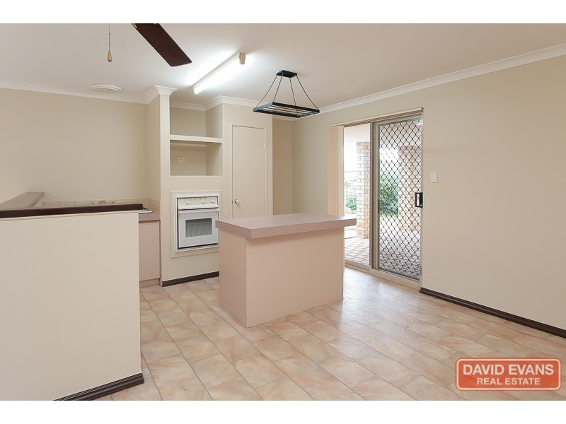 25 La Grange Place, Meadow Springs WA 6210