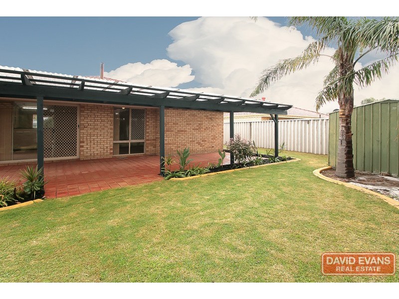 25 La Grange Place, Meadow Springs WA 6210