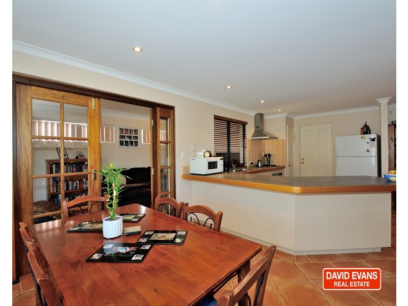 1 Armistice Way, Warnbro WA 6169