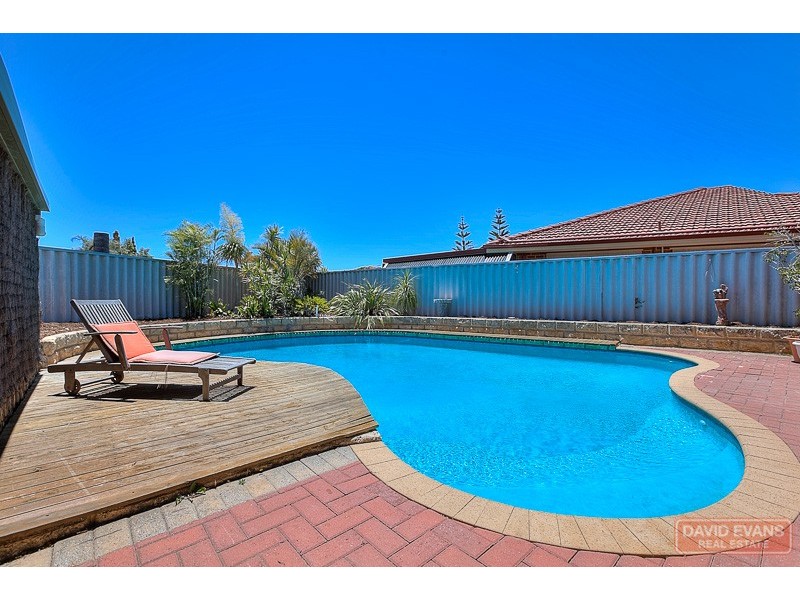 3 Bourbonnais Retreat, Port Kennedy WA 6172