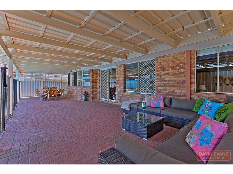 3 Bourbonnais Retreat, Port Kennedy WA 6172