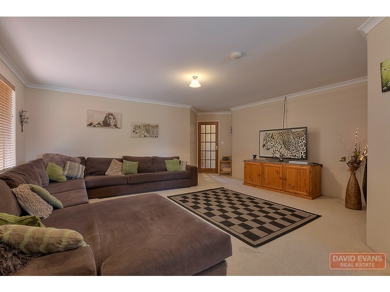 3 Bourbonnais Retreat, Port Kennedy WA 6172