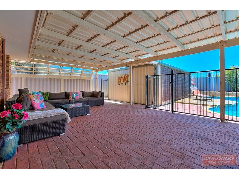 3 Bourbonnais Retreat, Port Kennedy WA 6172