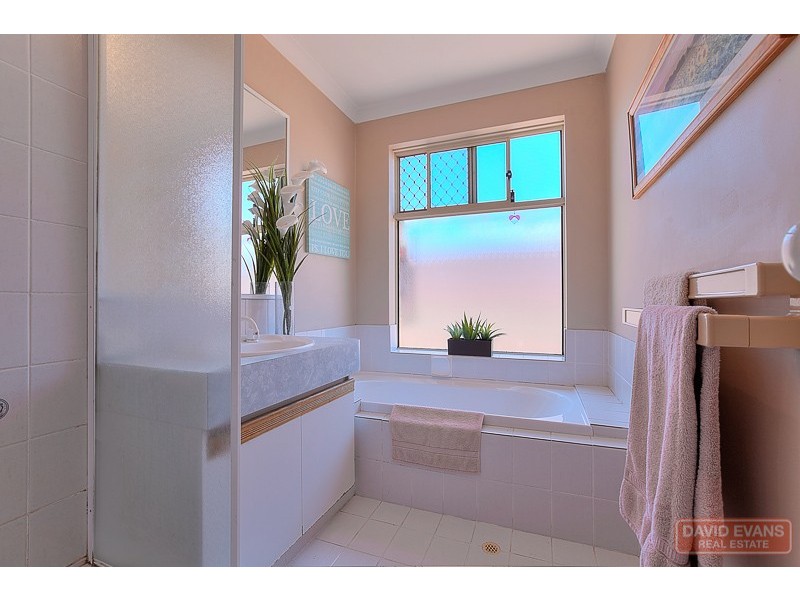 3 Bourbonnais Retreat, Port Kennedy WA 6172