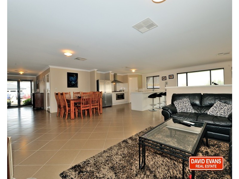 14 Arwon Street, Baldivis WA 6171