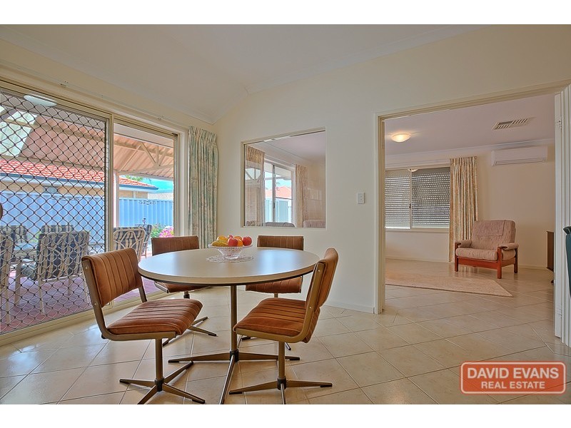 12 Dunkirk Court, Port Kennedy WA 6172