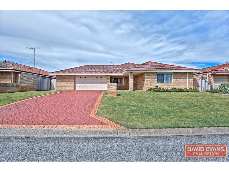 12 Dunkirk Court, Port Kennedy WA 6172