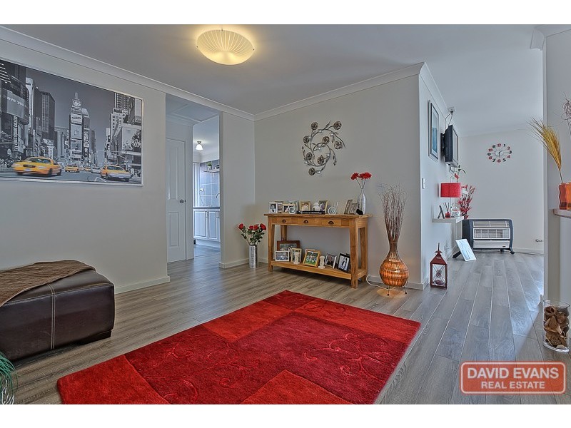 23 Juania Place, Warnbro WA 6169