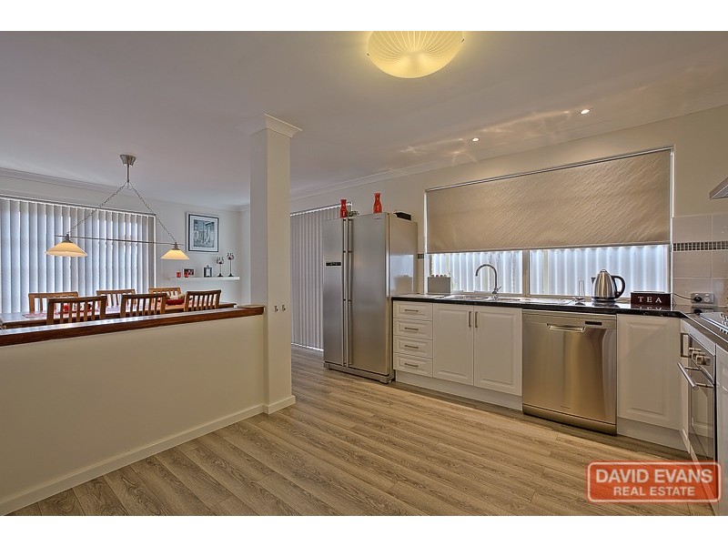 23 Juania Place, Warnbro WA 6169
