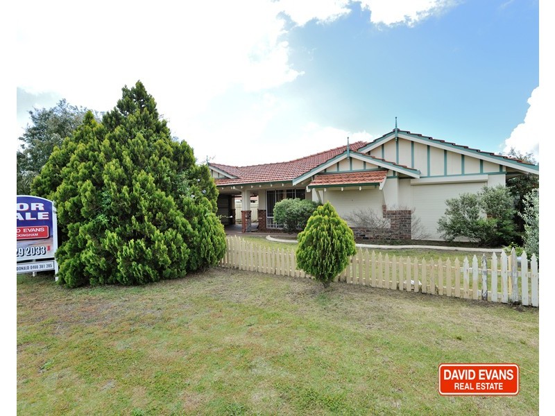 36 Grand Ocean Blvd, Warnbro WA 6169