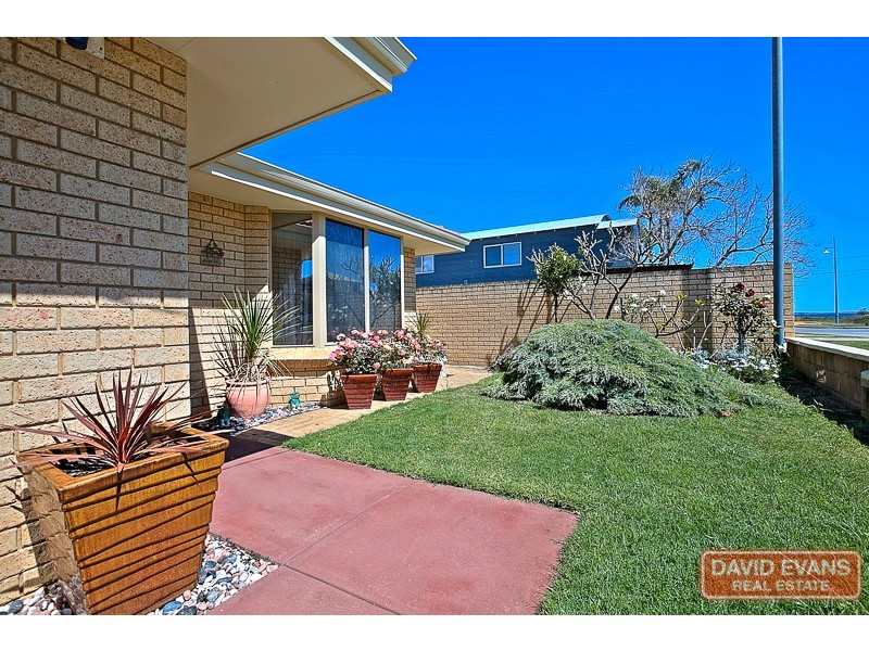 3 Roe Street, Rockingham WA 6168