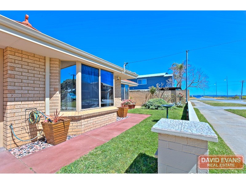 3 Roe Street, Rockingham WA 6168