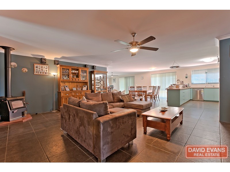 46 Boyle Avenue, Rockingham WA 6168