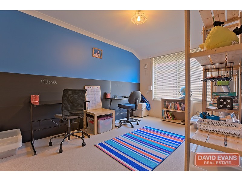 46 Boyle Avenue, Rockingham WA 6168