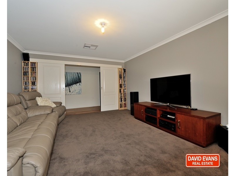 8 Pavonia Parade, Baldivis WA 6171