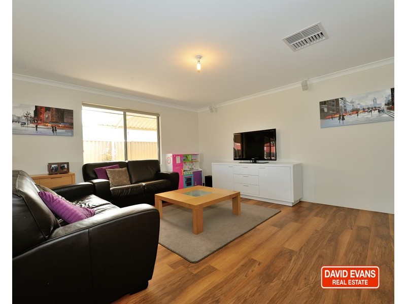 8 Pavonia Parade, Baldivis WA 6171