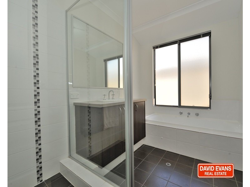 8 Pavonia Parade, Baldivis WA 6171