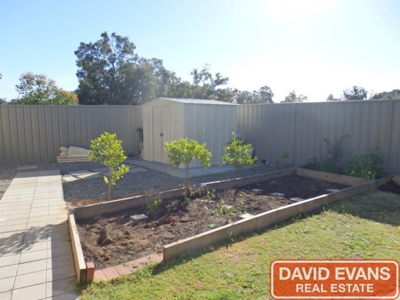 24 Wittering Court, Wellard WA 6170