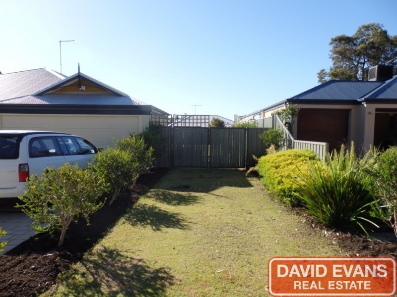 24 Wittering Court, Wellard WA 6170