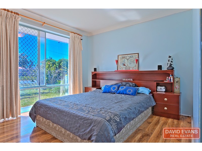 11 Tangaroa Close, Cooloongup WA 6168