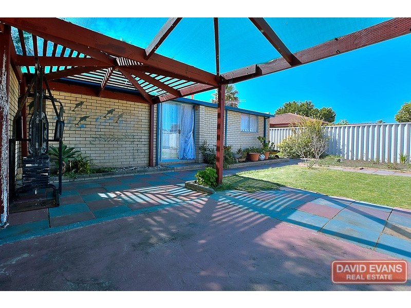 11 Tangaroa Close, Cooloongup WA 6168