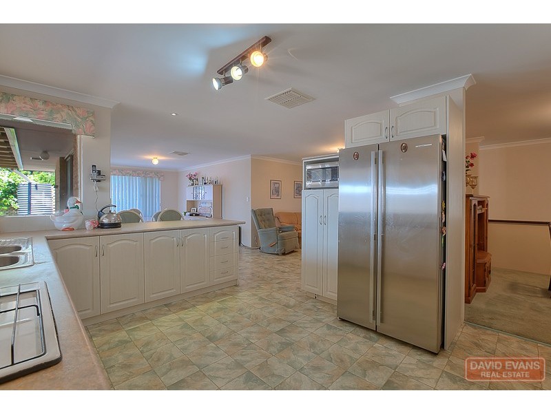 3 Lochinvar Street, Madora Bay WA 6210