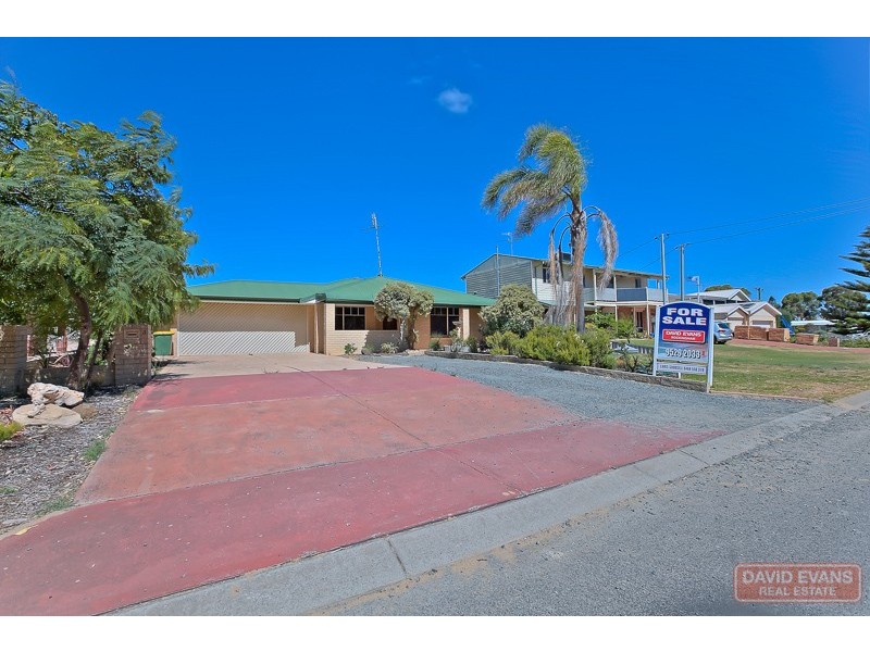 3 Lochinvar Street, Madora Bay WA 6210