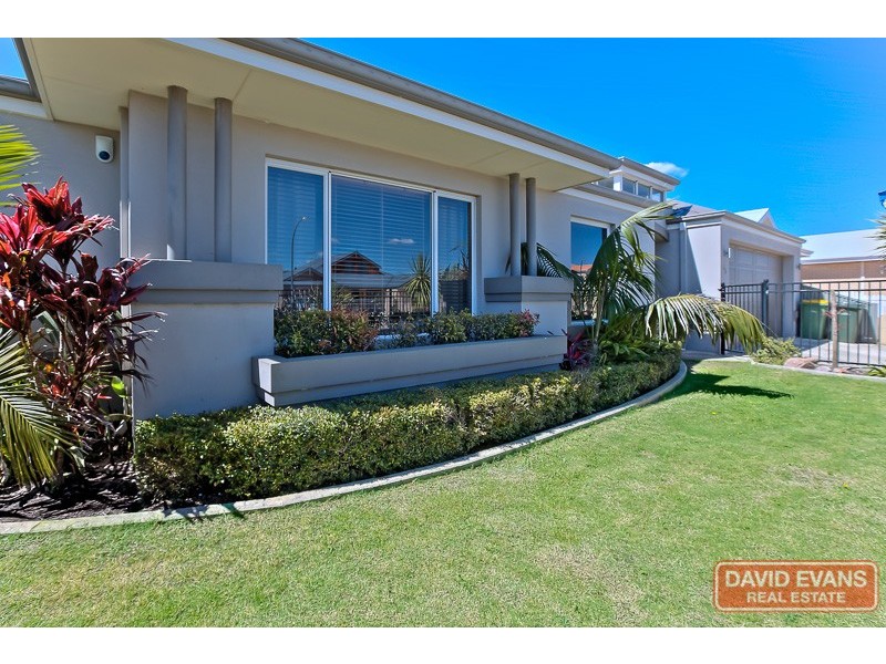 63 Harrington Waters Drive, Waikiki WA 6169