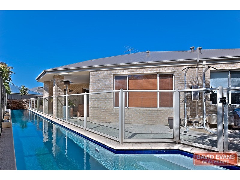 63 Harrington Waters Drive, Waikiki WA 6169