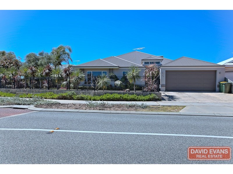 63 Harrington Waters Drive, Waikiki WA 6169